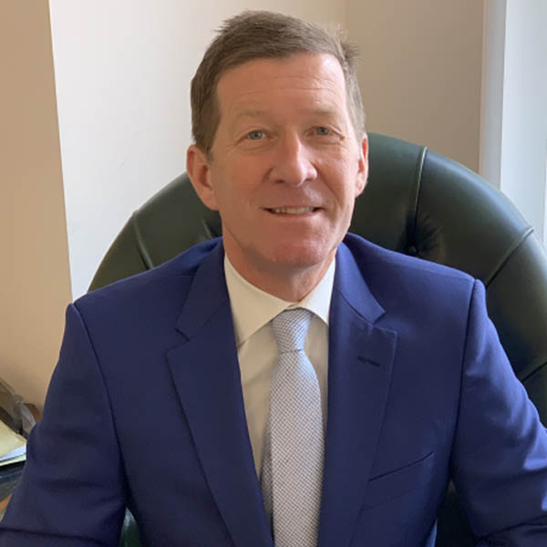 Mr Ellis Downes at 148 Harley Street London